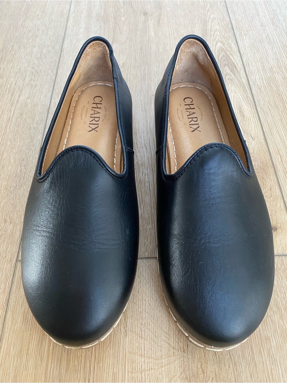 Charix Classic Black Leather Slip-On Loafers Flats EU 37 US 6.5-7